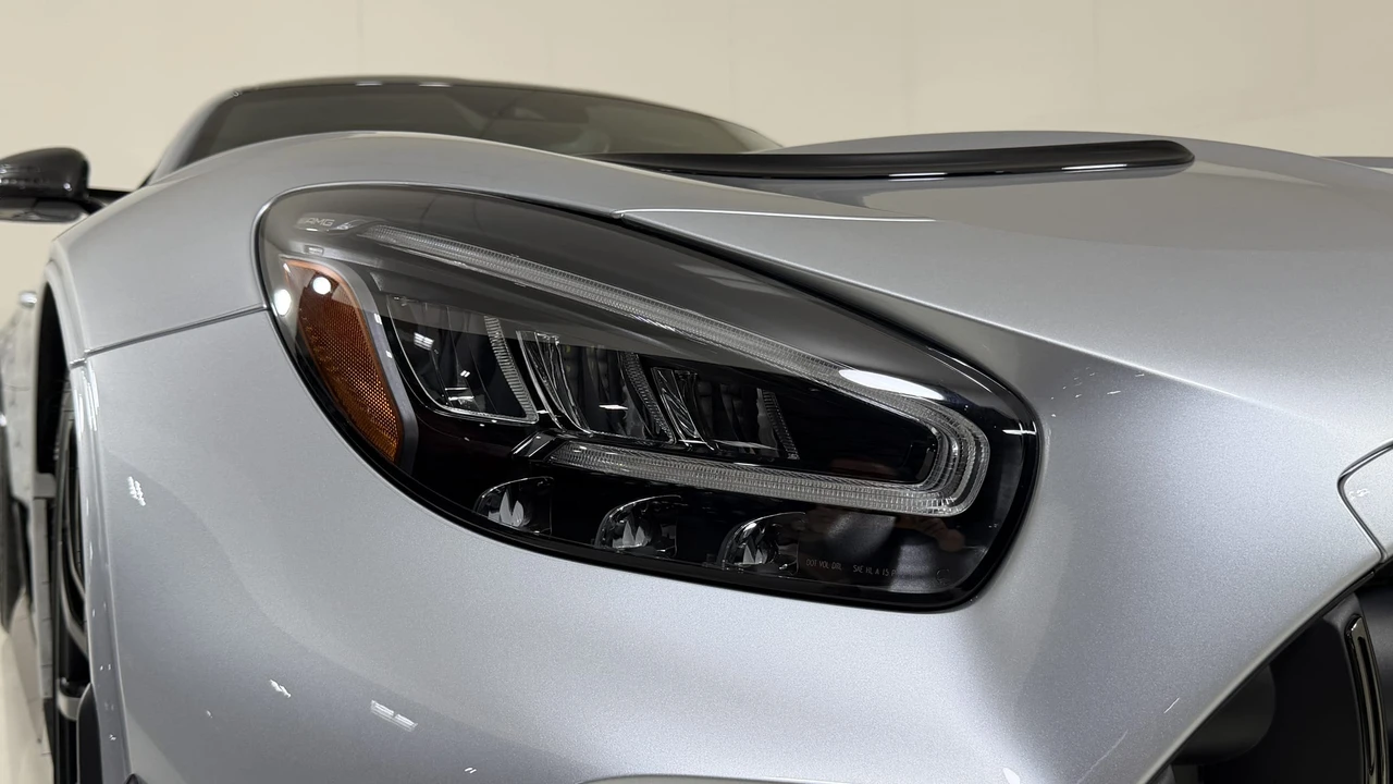 2021 Mercedes-Benz AMG GT Black Series - Image 28 of 31