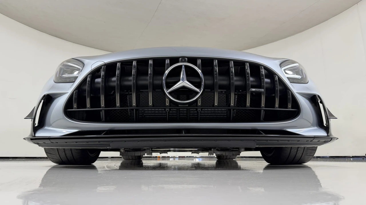 2021 Mercedes-Benz AMG GT Black Series - Image 6 of 31