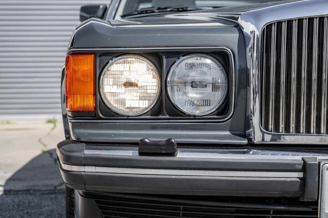 1989 Bentley Mulsanne 1st Gen - Image 15 of 31