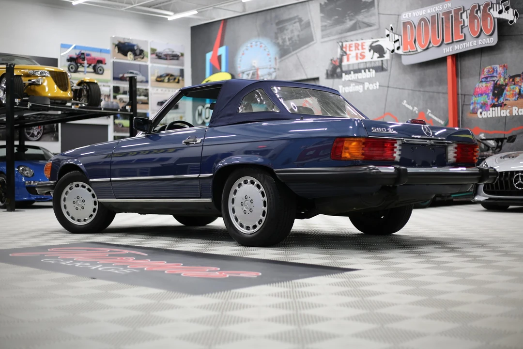 1989 Mercedes-Benz R107 SL-Class - Image 19 of 31