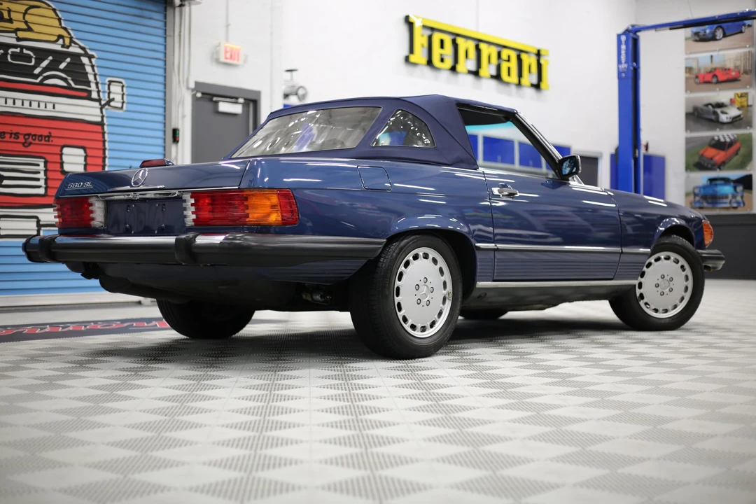 1989 Mercedes-Benz R107 SL-Class - Image 18 of 31