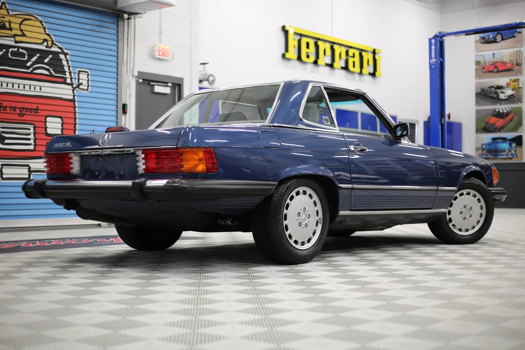1989 Mercedes-Benz R107 SL-Class - Image 17 of 31