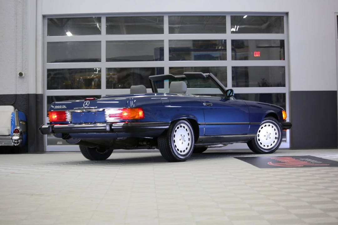 1989 Mercedes-Benz R107 SL-Class - Image 8 of 31