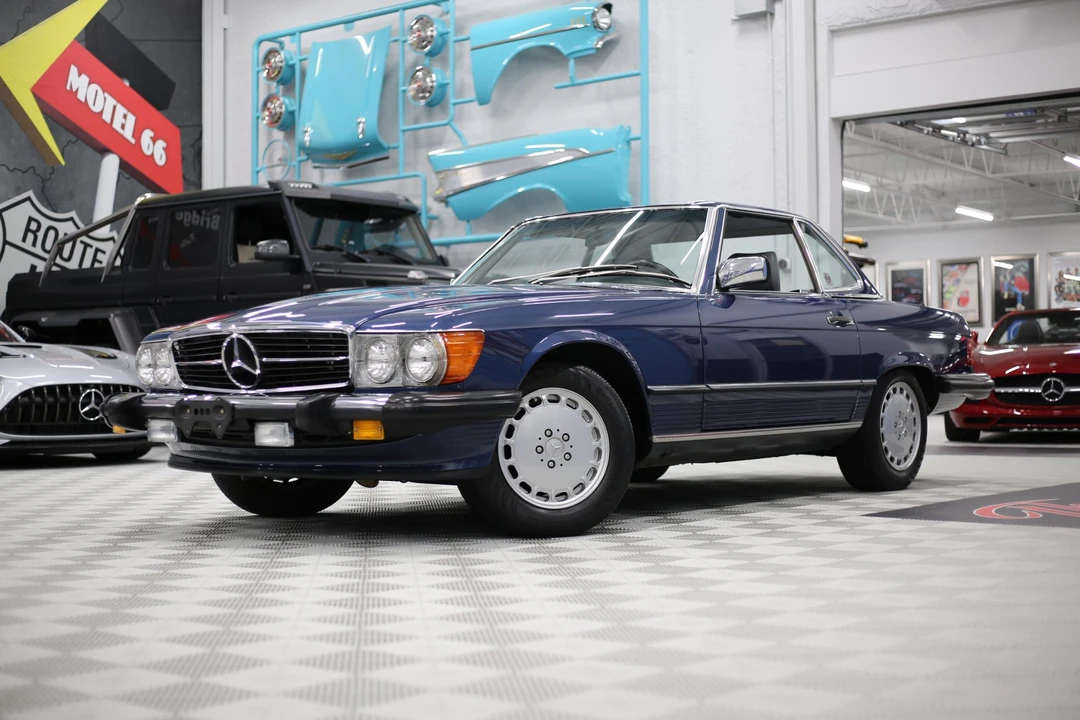 1989 Mercedes-Benz R107 SL-Class - Image 13 of 31