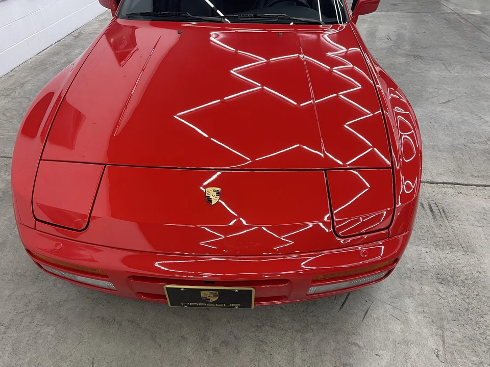 1989 Porsche 944 Turbo - Image 24 of 31