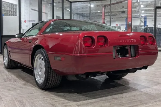 1991 Chevrolet Corvette C4 - Image 2 of 8