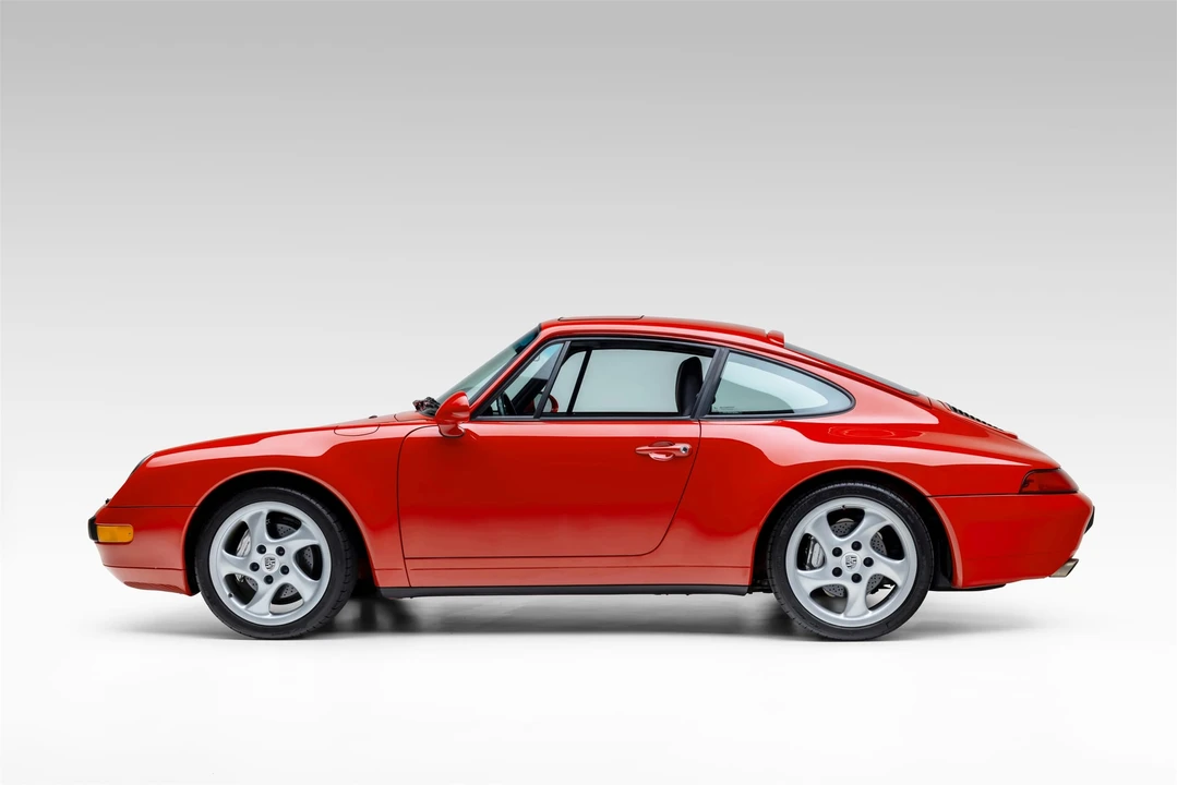 1996 Porsche 993 Carrera 4 - Image 17 of 31