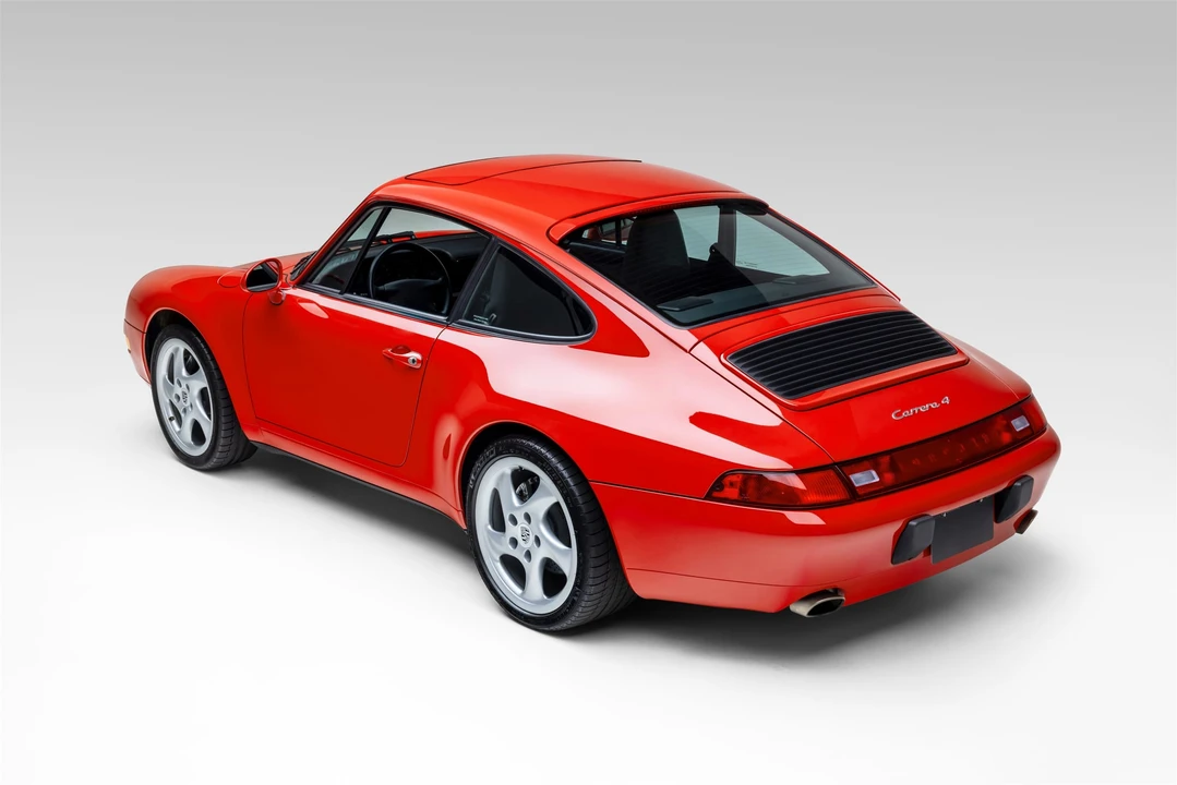 1996 Porsche 993 Carrera 4 - Image 14 of 31