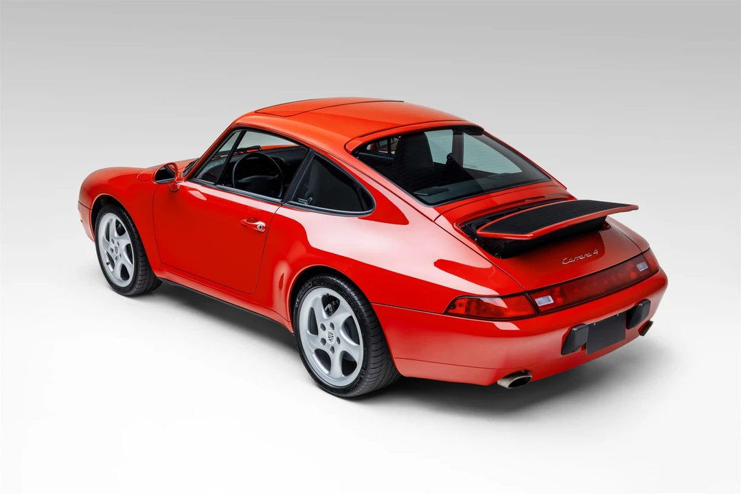 1996 Porsche 993 Carrera 4 - Image 15 of 31