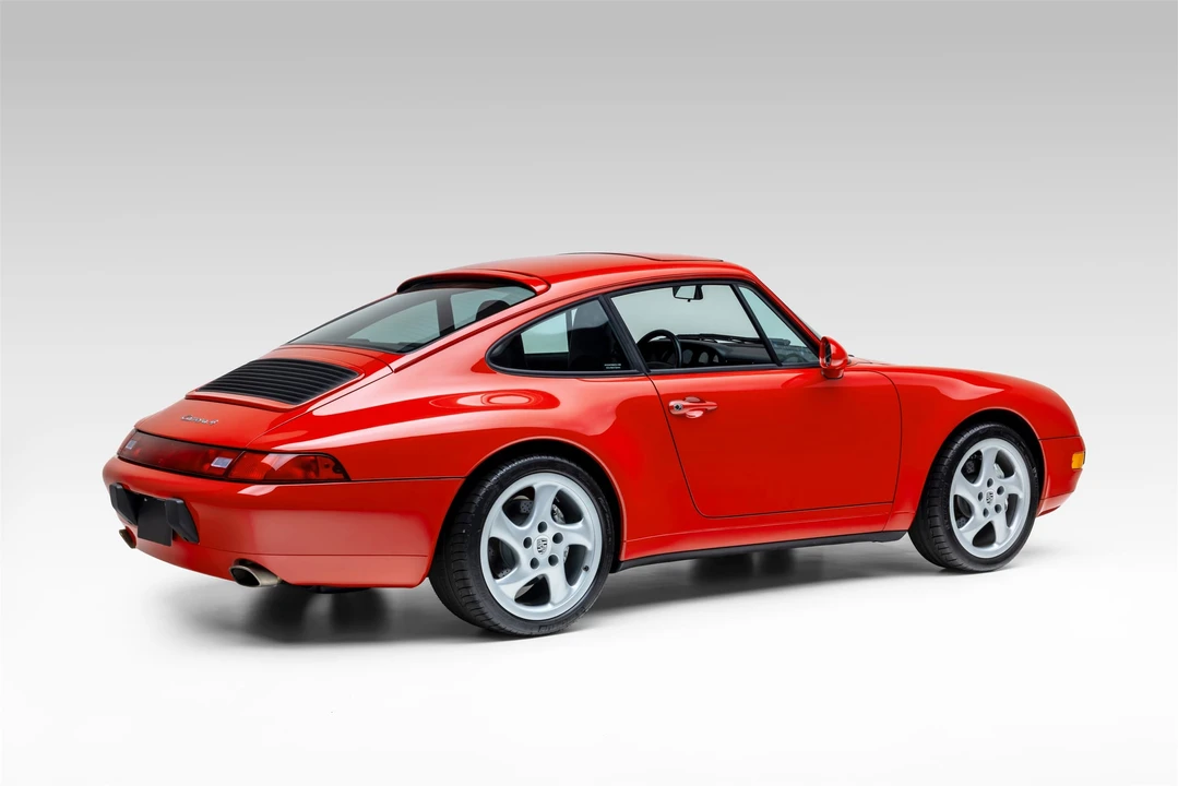 1996 Porsche 993 Carrera 4 - Image 10 of 31