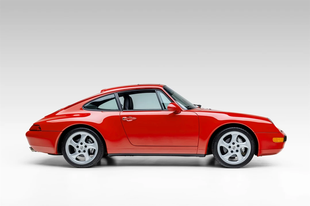 1996 Porsche 993 Carrera 4 - Image 8 of 31