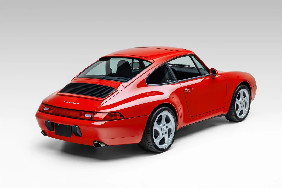 1996 Porsche 993 Carrera 4 - Image 11 of 31