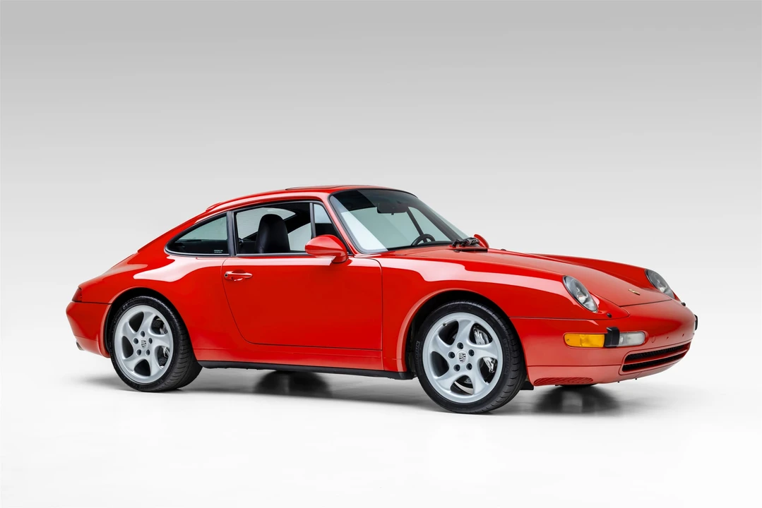 1996 Porsche 993 Carrera 4 - Image 7 of 31