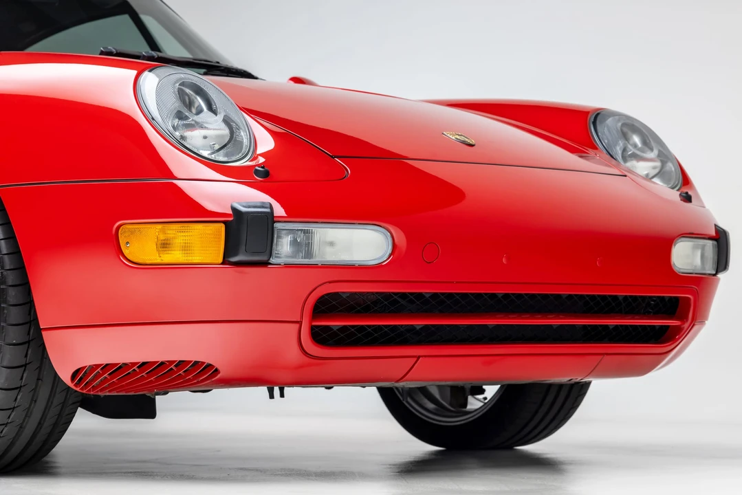 1996 Porsche 993 Carrera 4 - Image 18 of 31