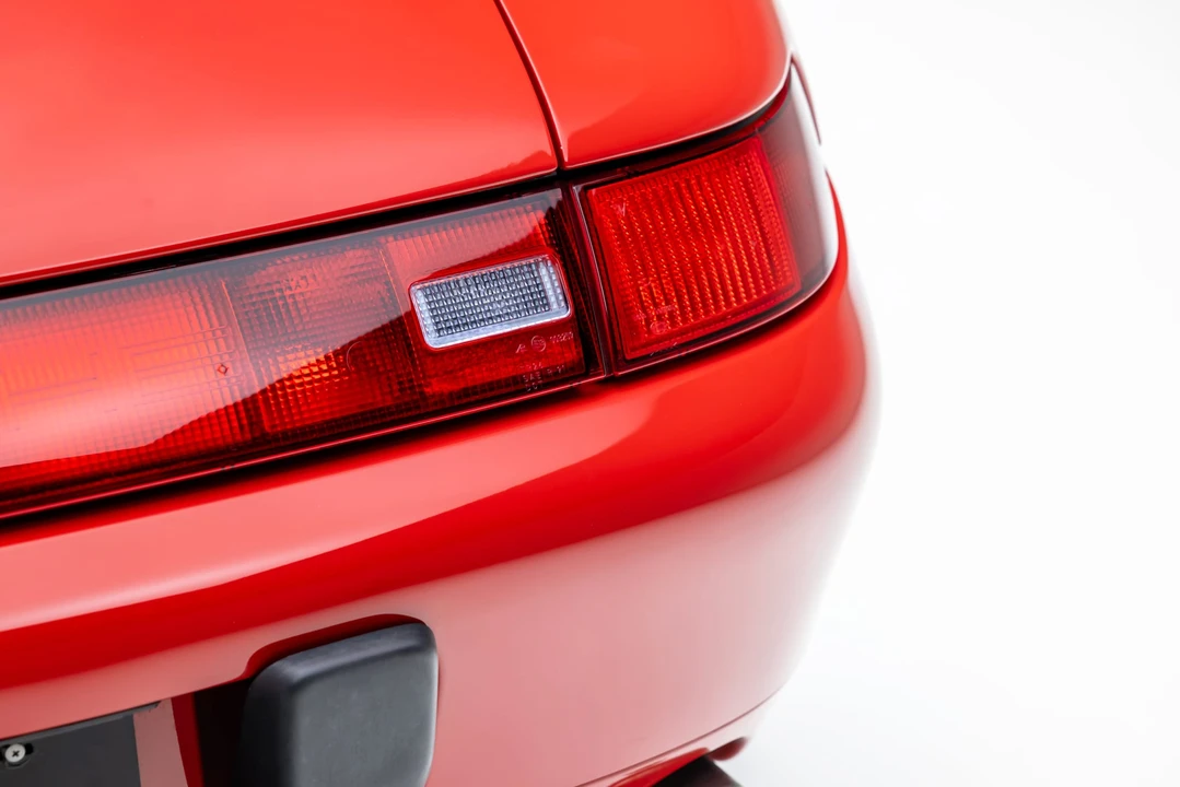 1996 Porsche 993 Carrera 4 - Image 26 of 31