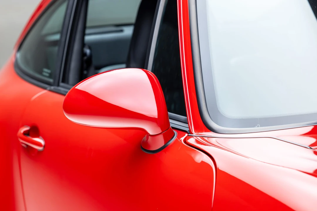 1996 Porsche 993 Carrera 4 - Image 28 of 31