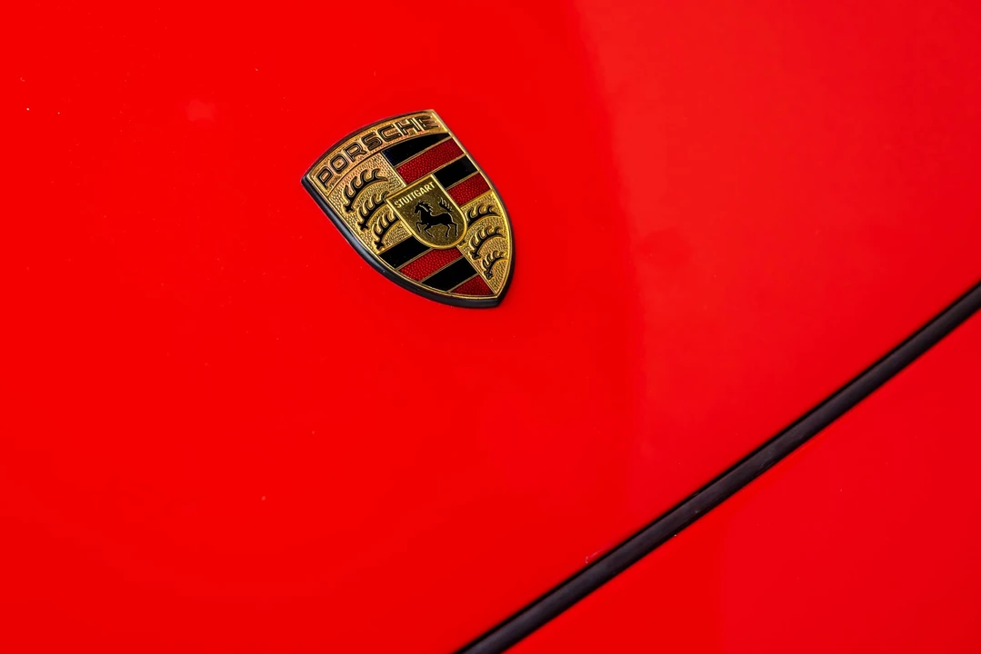 1996 Porsche 993 Carrera 4 - Image 30 of 31