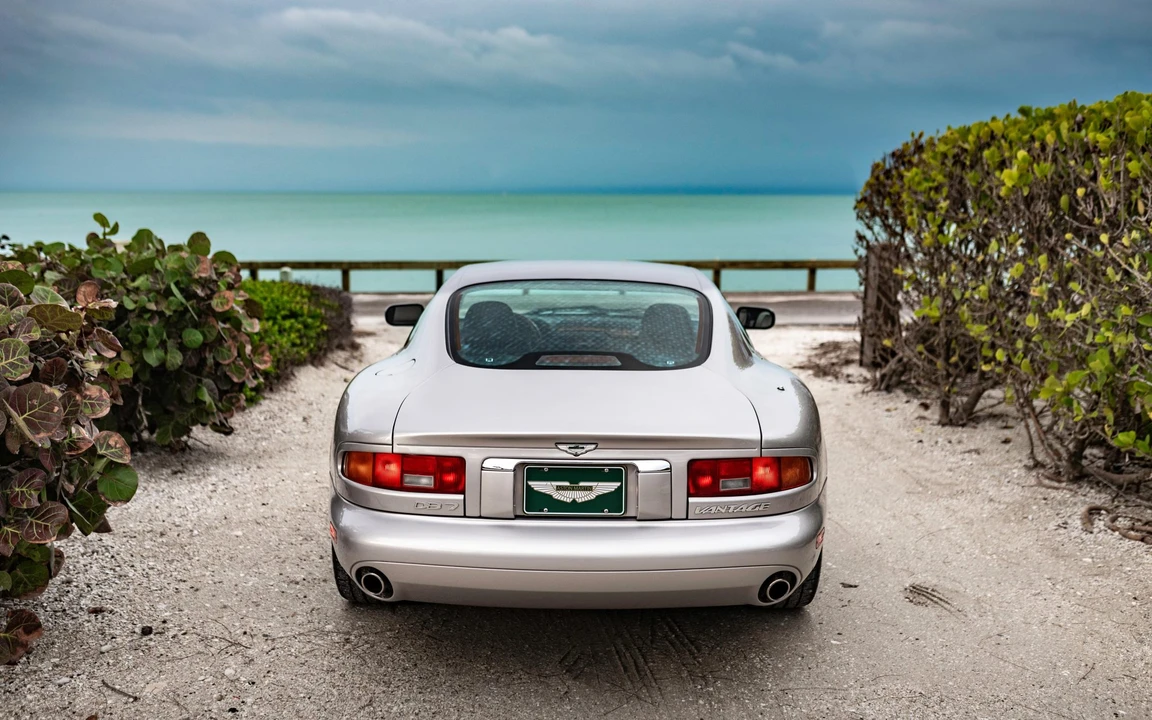 2001 Aston Martin DB7 Vantage - Image 18 of 31