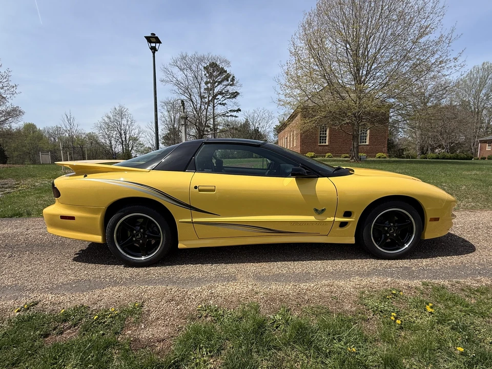 2002 Pontiac Firebird Trans Am 4th Gen - Image 8 of 31