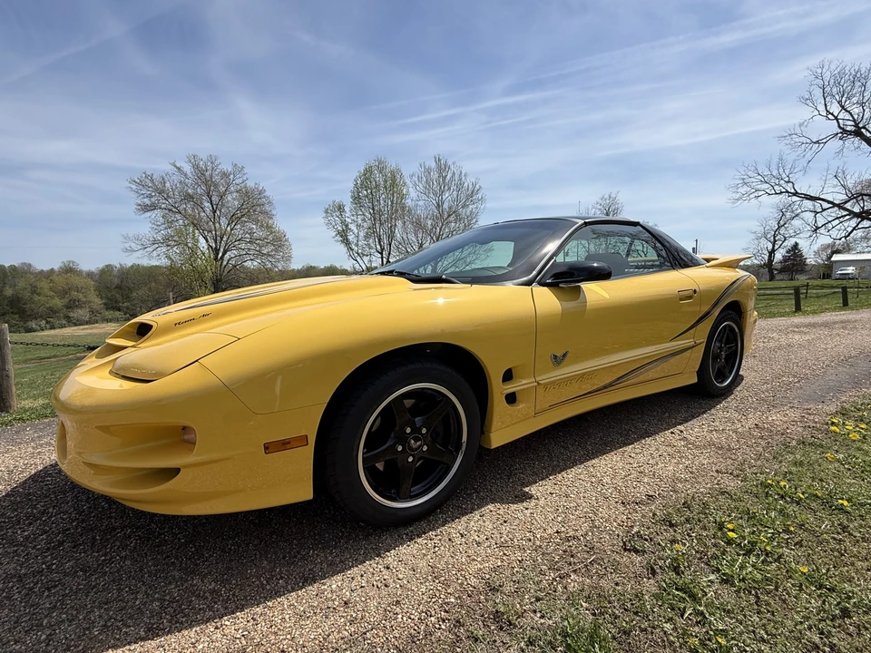 2002 Pontiac Firebird Trans Am 4th Gen - Image 3 of 31