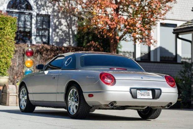 2005 Ford Thunderbird 11th Gen - Image 2 of 7