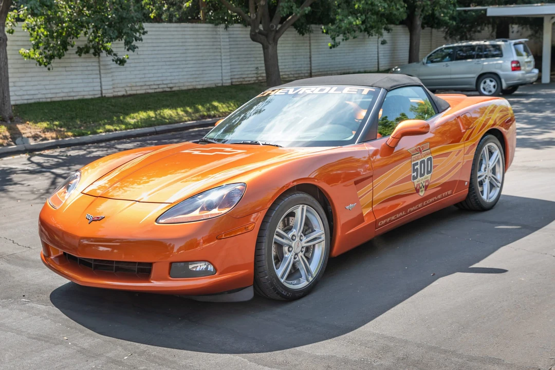 2007 Chevrolet Corvette C6 - Image 2 of 31