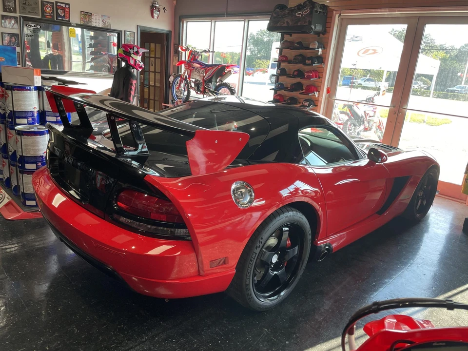 2008 Dodge Viper ACR 4th Gen - Image 4 of 31