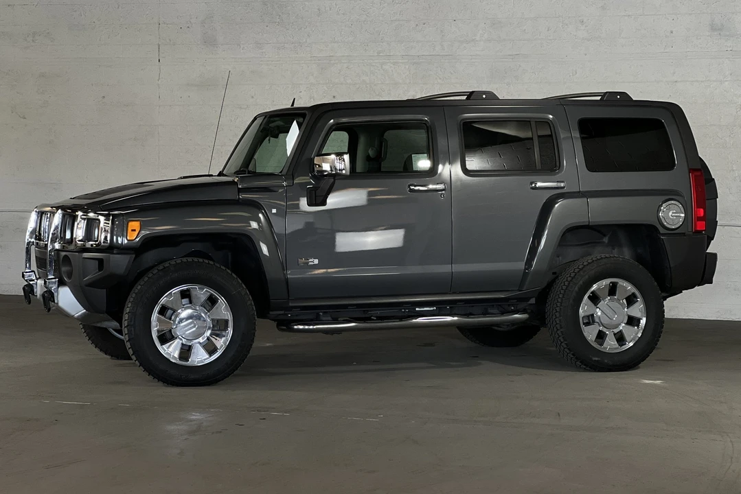 2008 Hummer Hummer H3 - Image 2 of 31