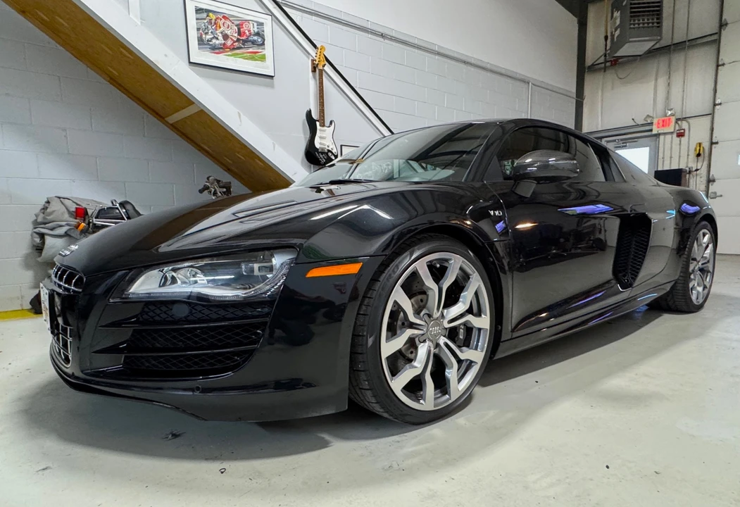 2010 Audi 42 R8 - Image 10 of 31