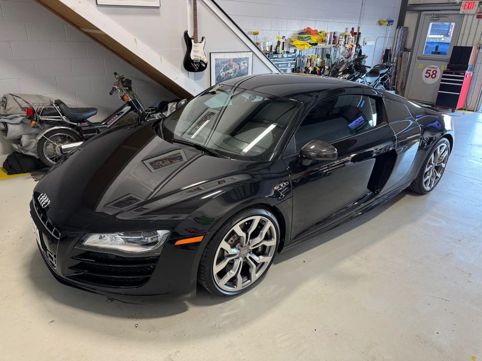 2010 Audi 42 R8 - Image 9 of 31