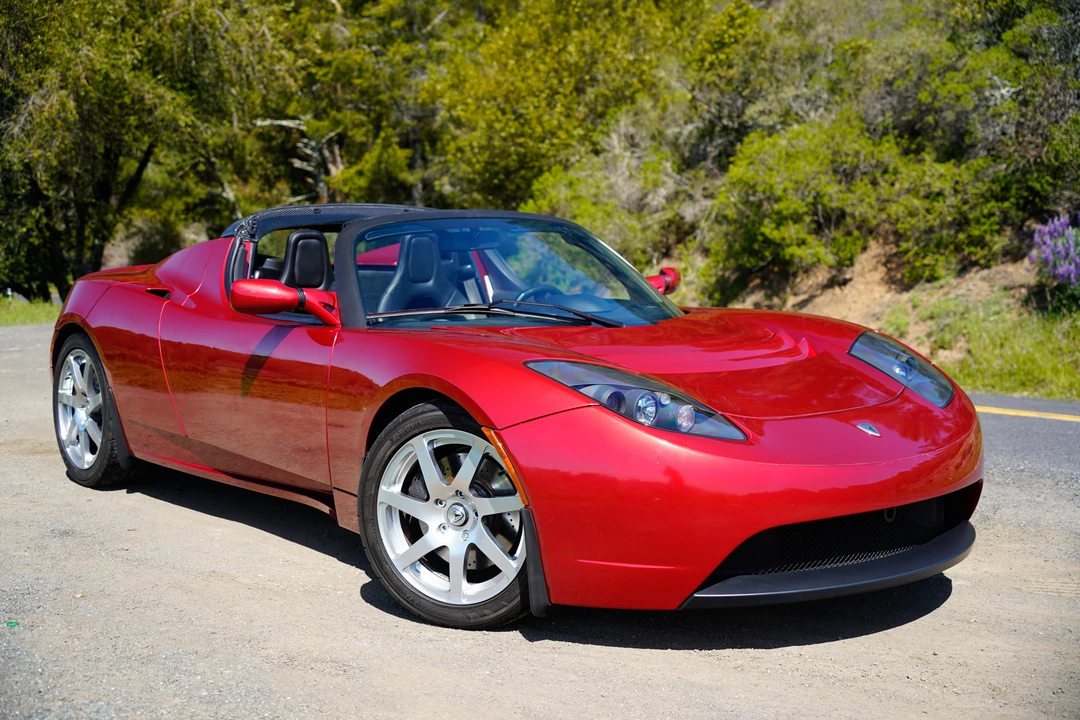 2010 Tesla Roadster - Image 7 of 31