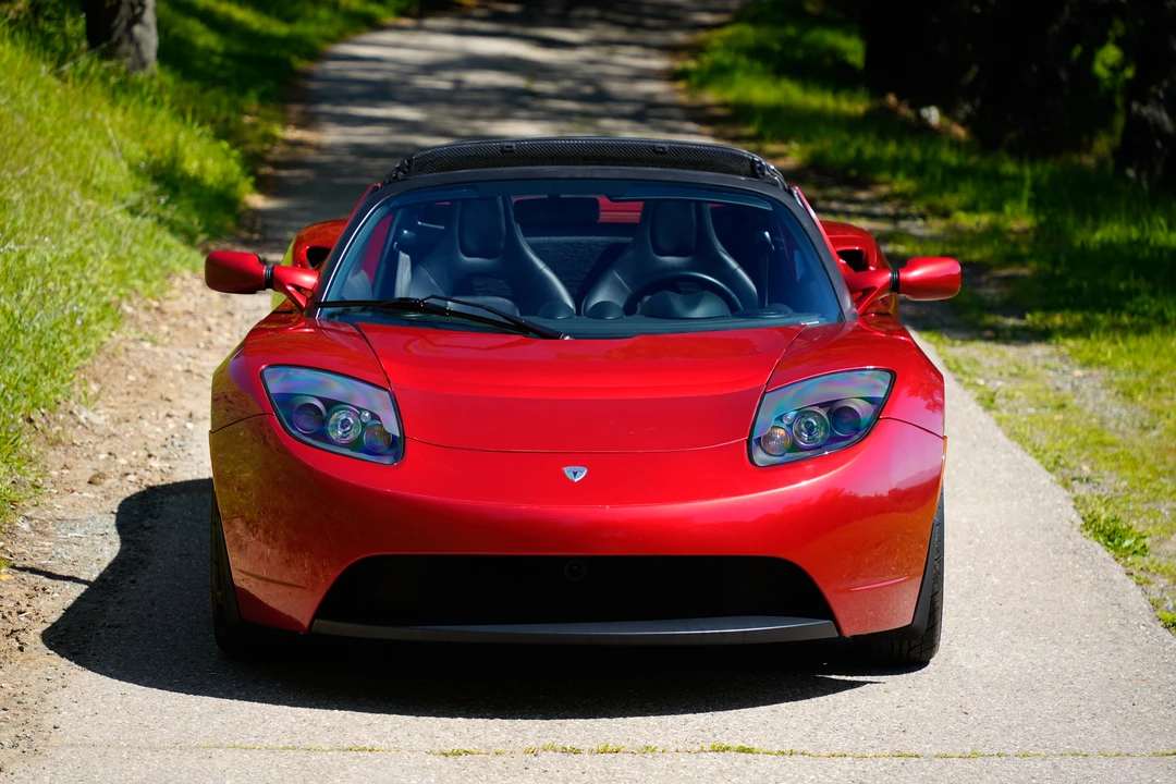 2010 Tesla Roadster - Image 5 of 31