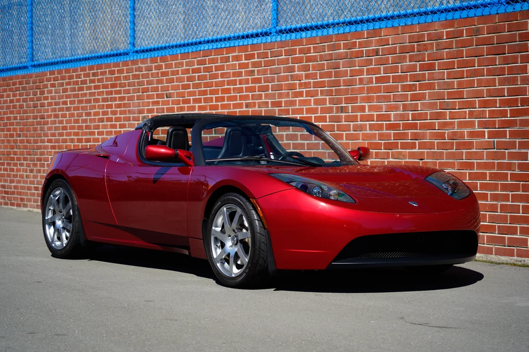 2010 Tesla Roadster - Image 16 of 31