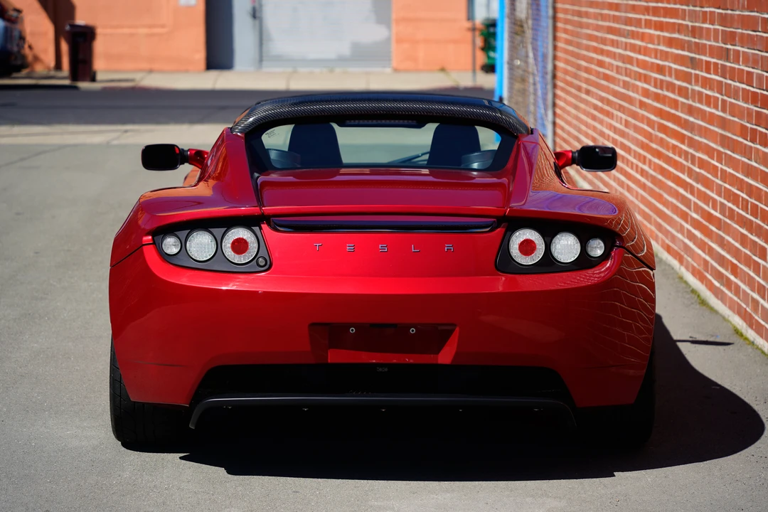 2010 Tesla Roadster - Image 20 of 31
