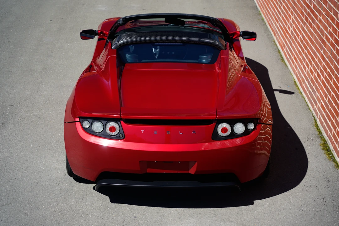 2010 Tesla Roadster - Image 21 of 31