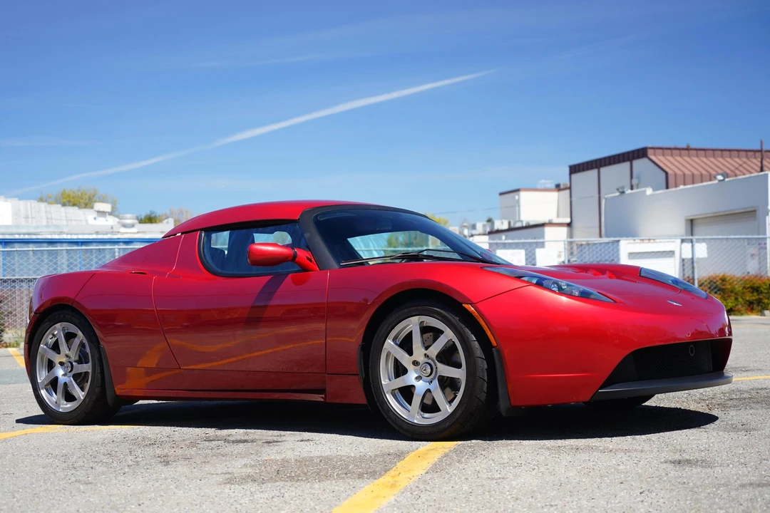 2010 Tesla Roadster - Image 25 of 31