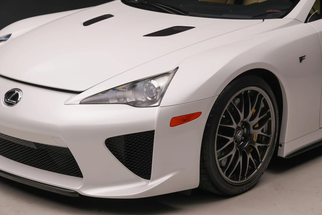 2012 Lexus LFA - Image 16 of 31