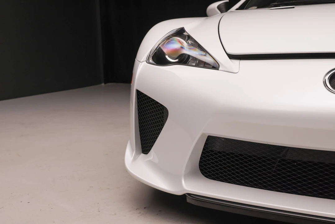 2012 Lexus LFA - Image 27 of 31