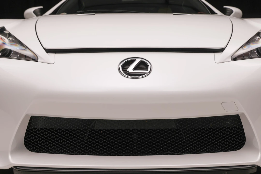 2012 Lexus LFA - Image 28 of 31