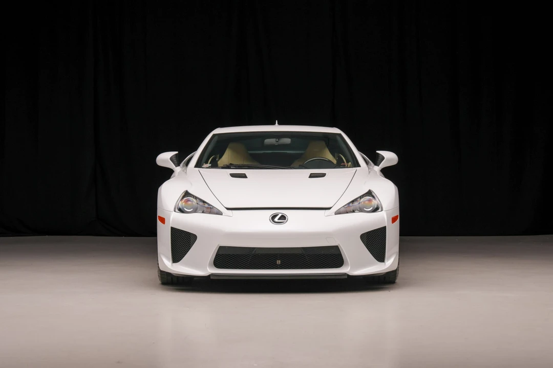 2012 Lexus LFA - Image 13 of 31