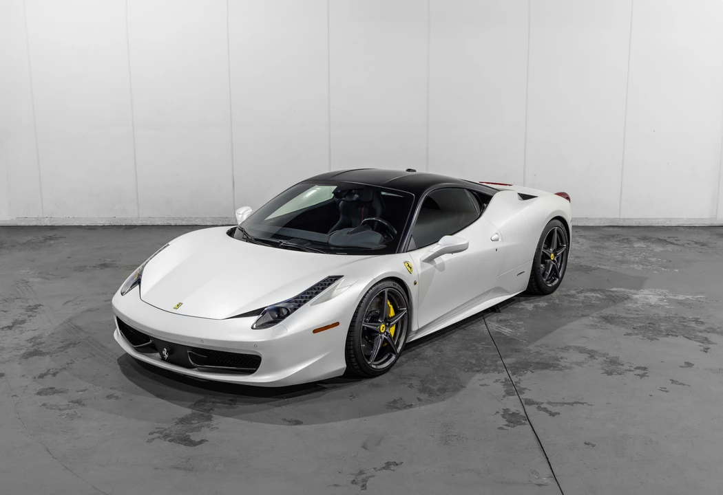 2013 Ferrari 458 Italia - Image 3 of 31
