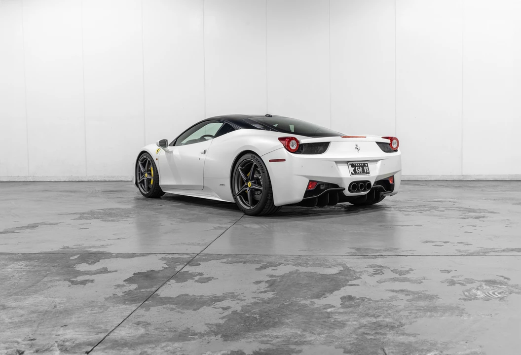 2013 Ferrari 458 Italia - Image 12 of 31