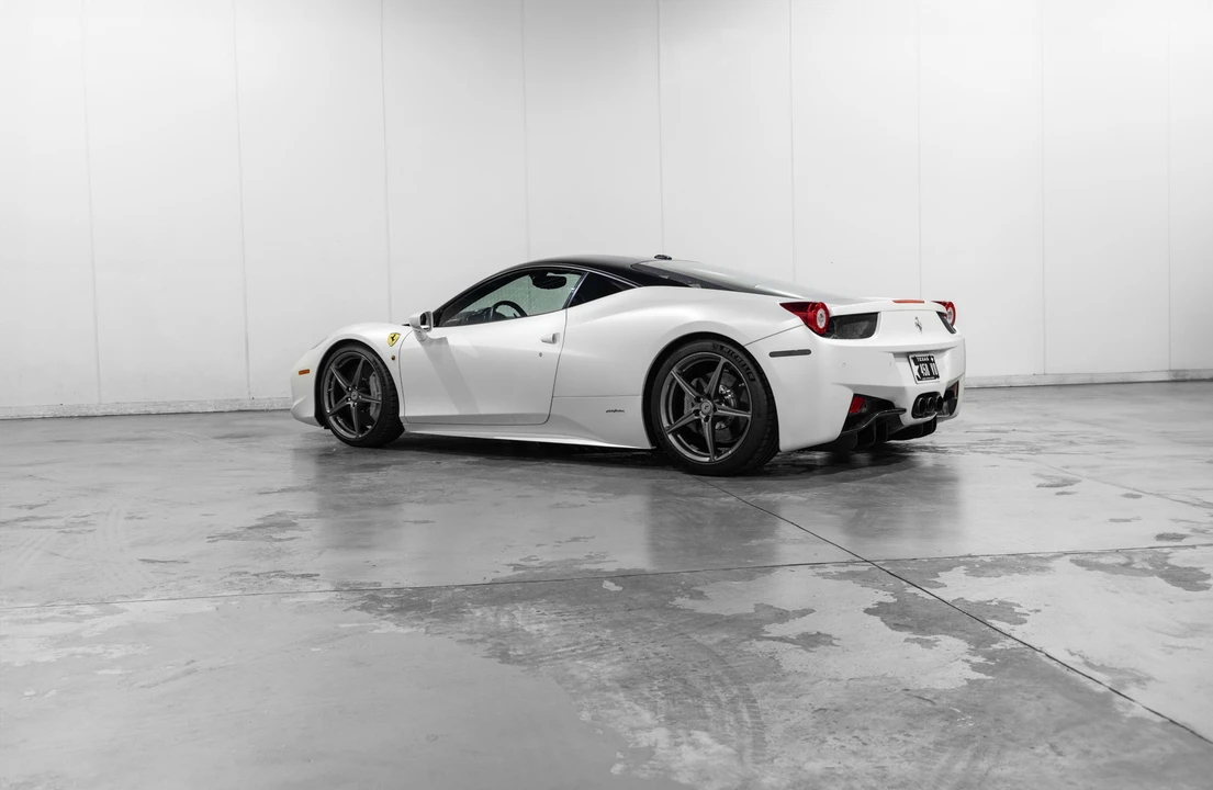 2013 Ferrari 458 Italia - Image 11 of 31