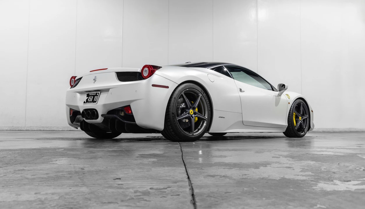2013 Ferrari 458 Italia - Image 21 of 31