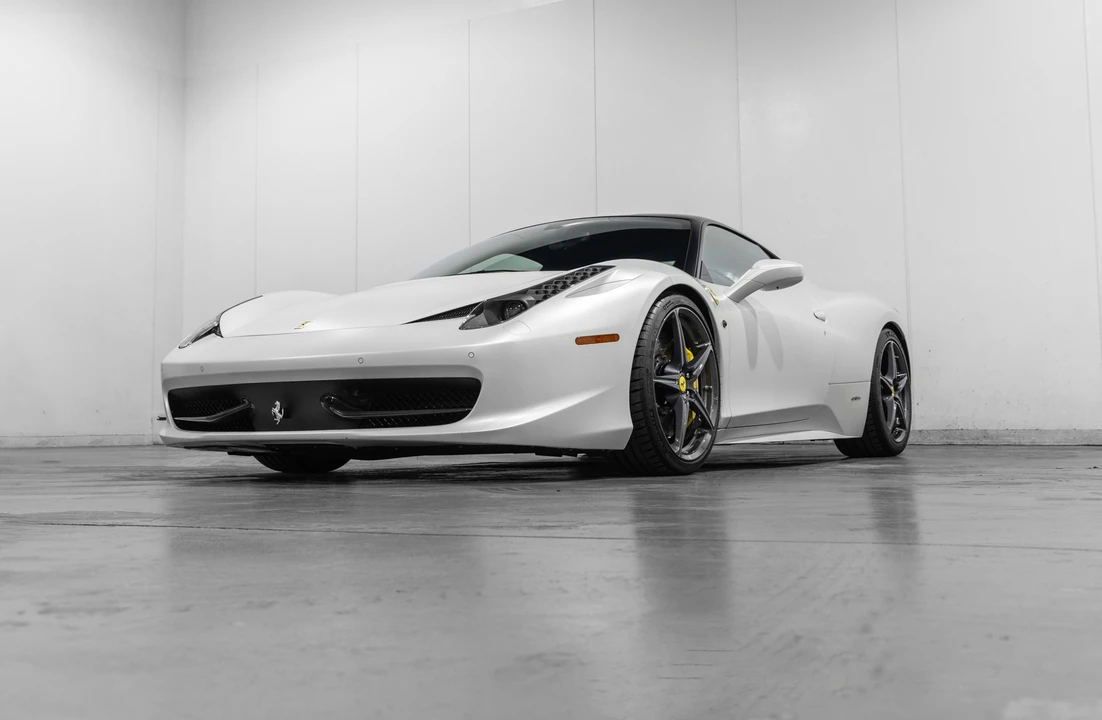 2013 Ferrari 458 Italia - Image 6 of 31