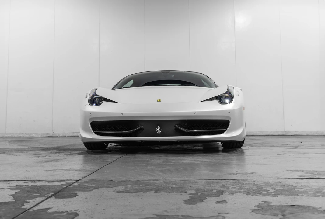 2013 Ferrari 458 Italia - Image 30 of 31