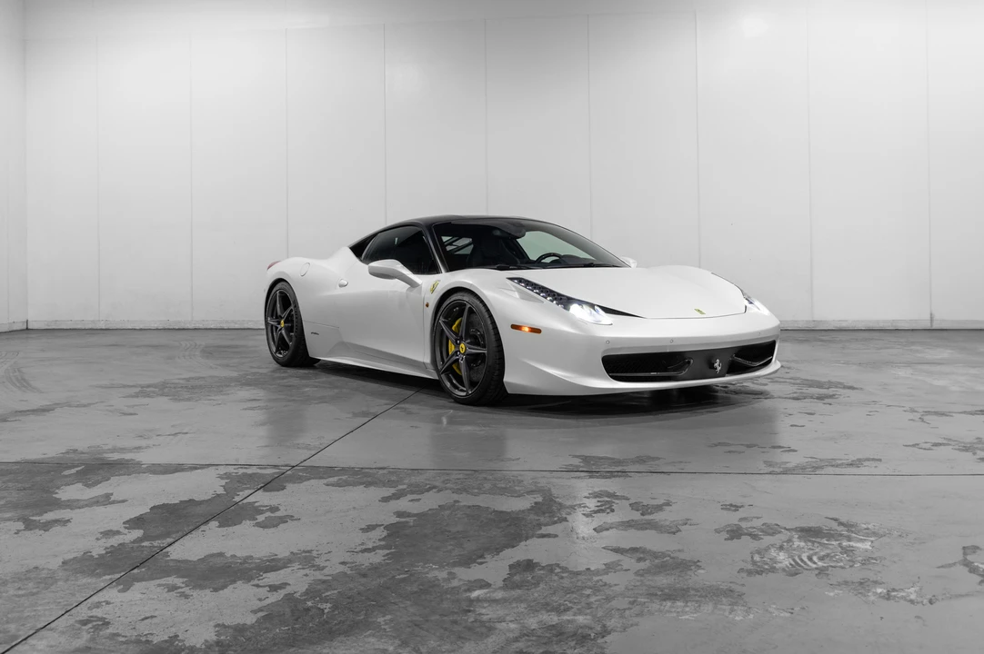 2013 Ferrari 458 Italia - Image 24 of 31