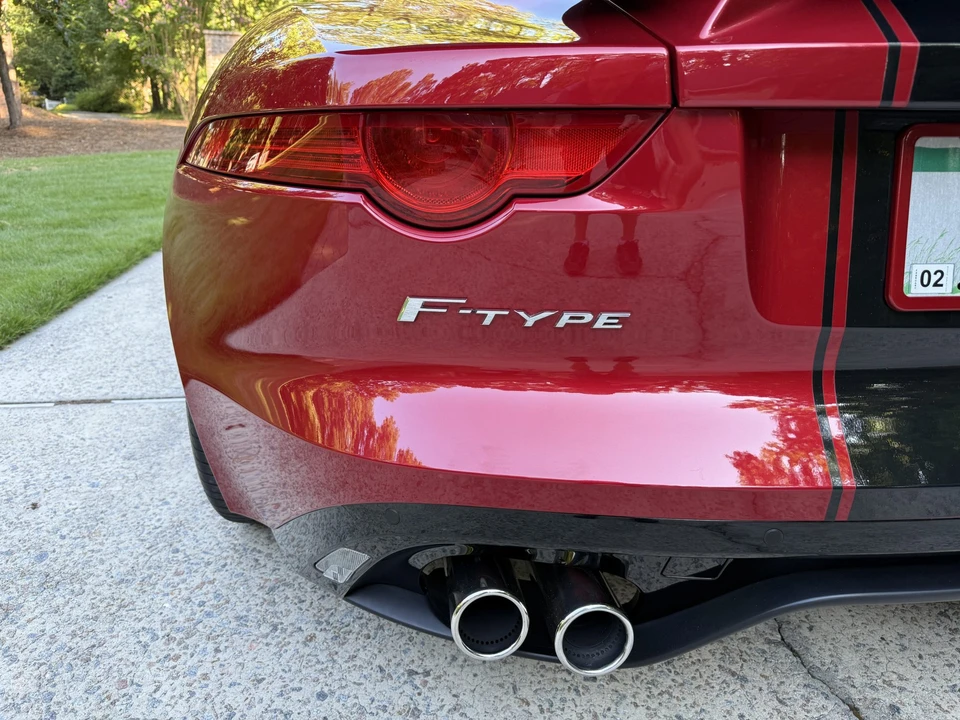 2015 Jaguar F-Type R 1st Gen - Image 25 of 31
