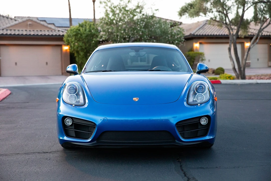 2015 Porsche 981 Cayman - Image 2 of 31