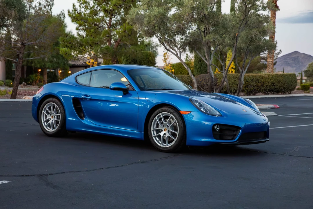 2015 Porsche 981 Cayman - Image 9 of 31